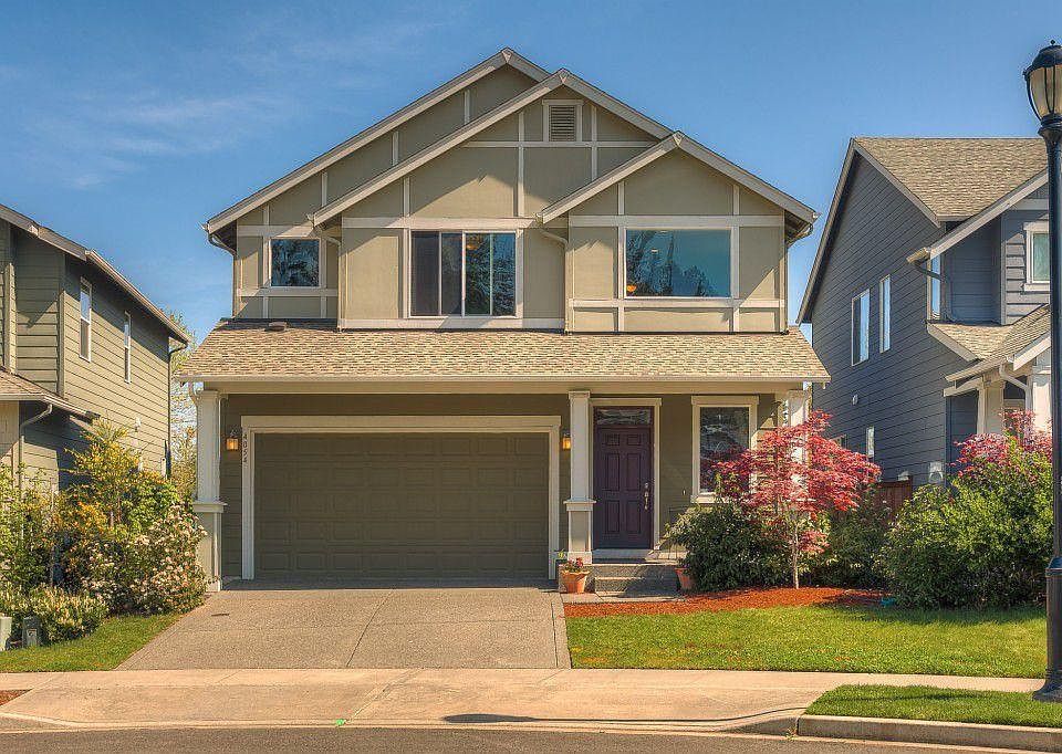 1st image of 4054 Campus Willows Loop NE