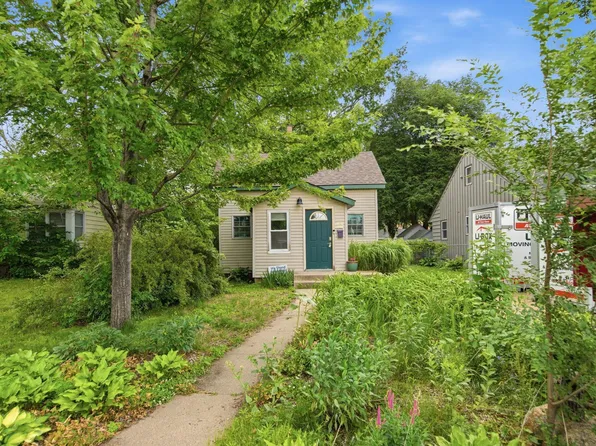 5340 Emerson Ave N, Brooklyn Center, MN 55430