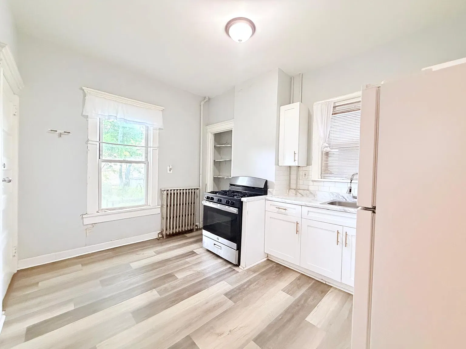 68 Wegman Ct — Photo 1