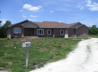 351 Gerard Ln, Moscow Mills, MO 63362