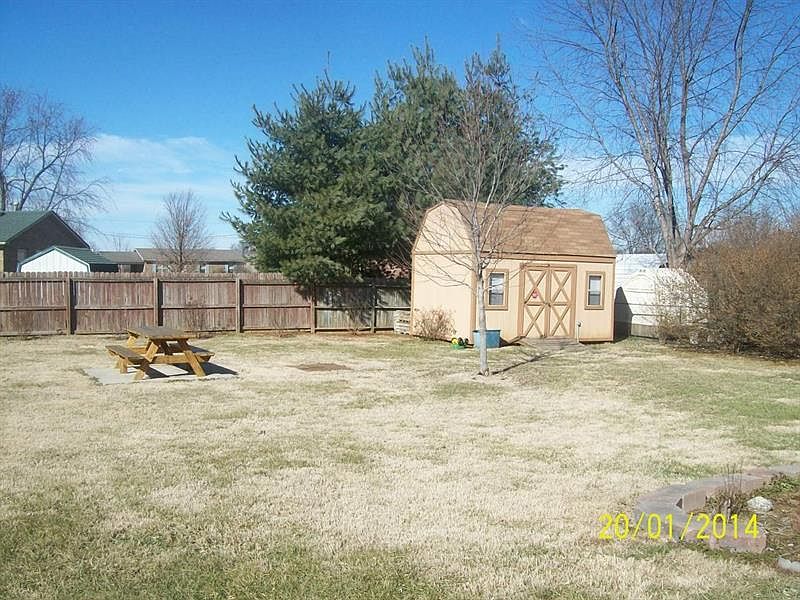 2nd image of 150 Valleyview Dr