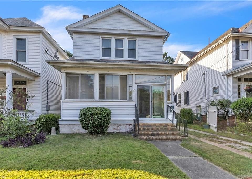 1st image of 240 Lucile Ave