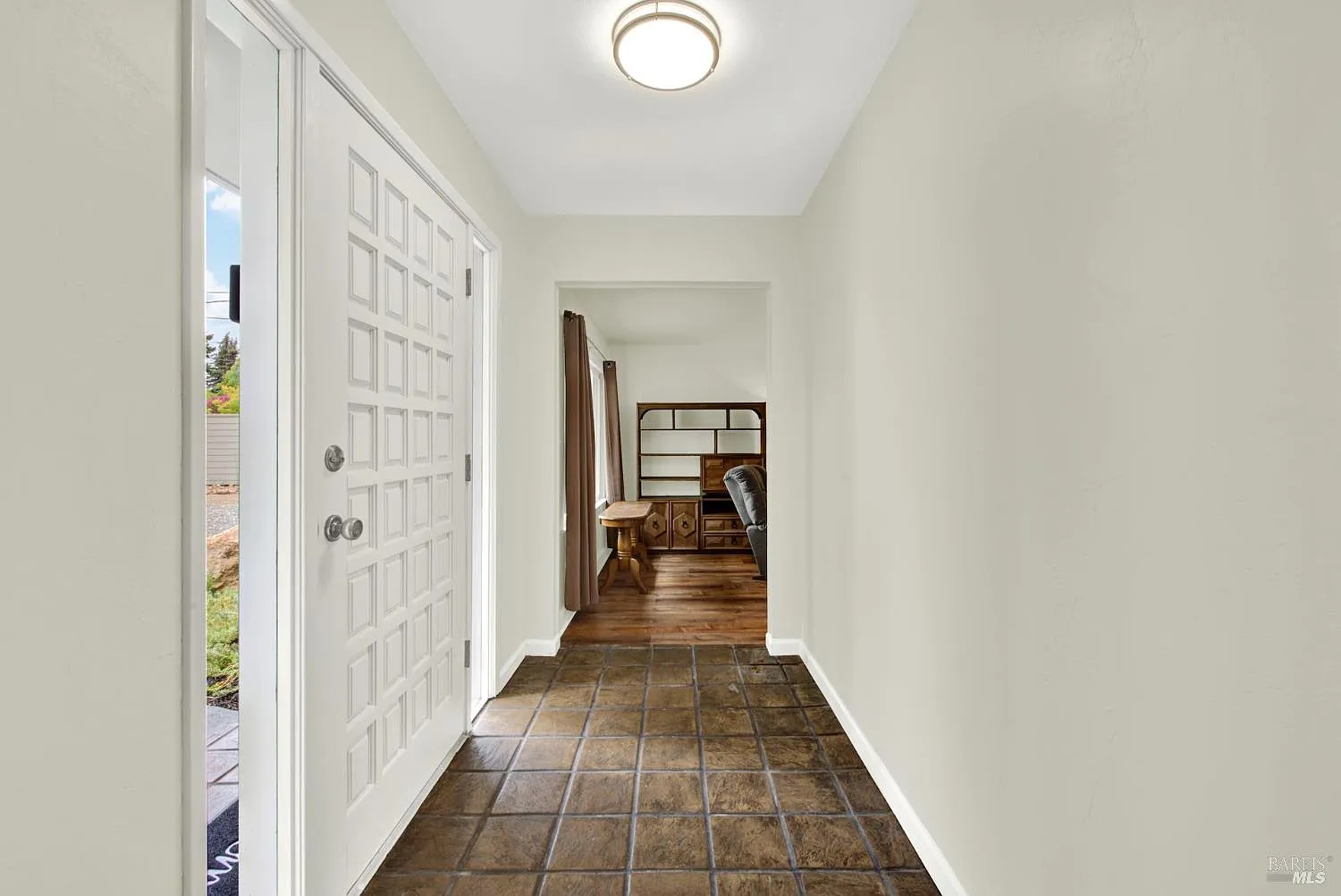 3086 Hermosa Drive - Photo 4