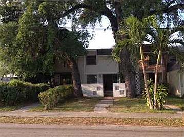 2nd image of 1667 NE 142nd St