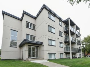 11707 124th St NW #BACHELOR, Edmonton, AB T5M 0L1