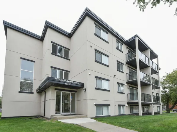 11707 124th St NW #Bachelor, Edmonton, AB T5M 0L1