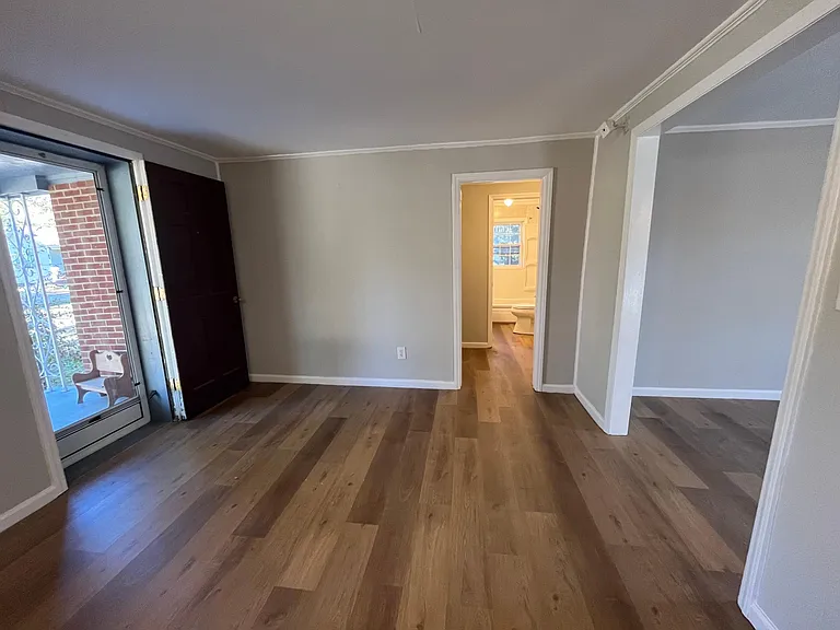 221 Howard Rd — Photo 20