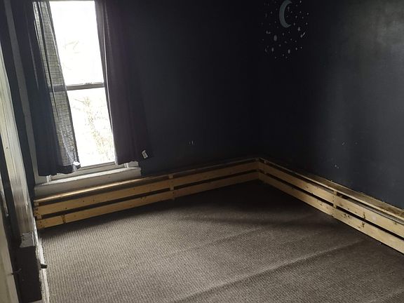 4th image of 16 Bush St #1