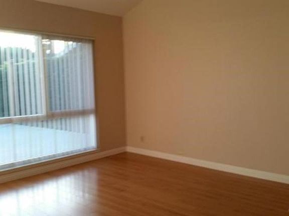 3rd image of 4931 Lori Ann Ln
