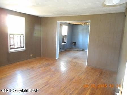 4th image of 157 Sellersville Dr