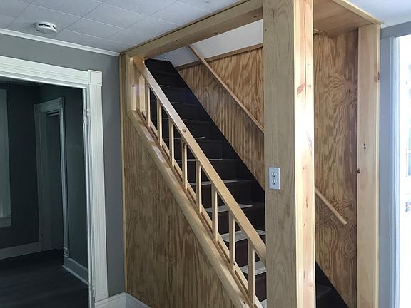 2nd image of 24 Oconnell Ave
