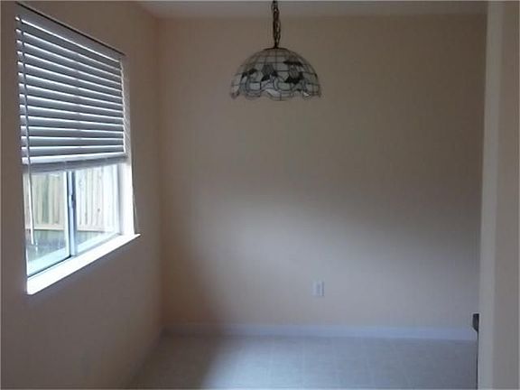 3rd image of 12618 Pine Bush Dr