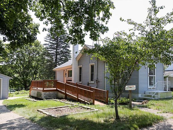 116 pearl street-102