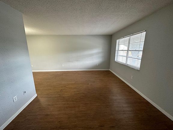 3rd image of 6080 22nd Ave N #E7