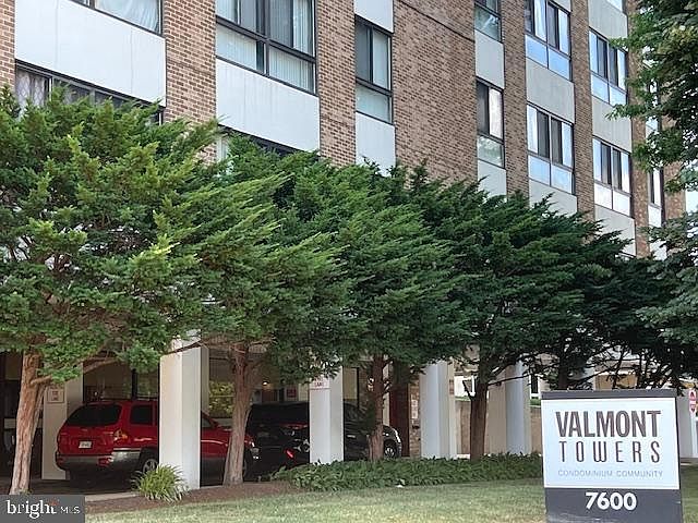1st image of 7600 E Roosevelt Blvd #302