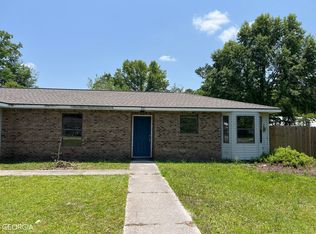 521 S Arizona St #B, Kingsland, GA 31548