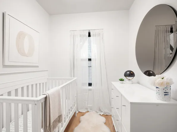 425 Central Park West image 6 of 8