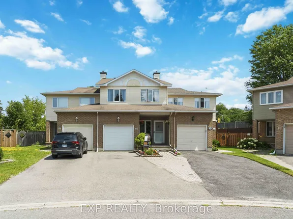 86 Scarlet Ct, Ottawa, ON K1T 3R6