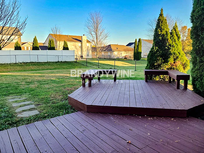 5611 Olive Branch Way — Photo 9