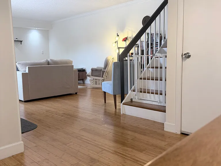 724 7th Ct — Photo 10