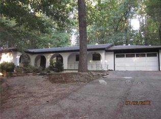 66 Yocum Rd, Rogers, AR 72756