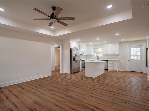 5th image of 3987 Buffalo Rd