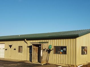 121 SW Messer Rd, Columbus, KS 66725