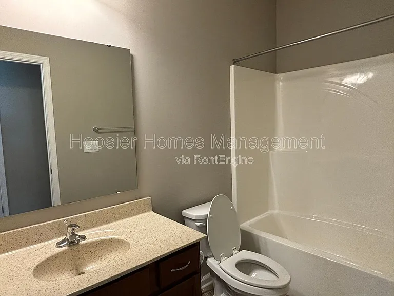 640 N Grant St — Photo 11