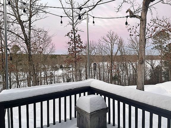 4th image of 60 Bonita Dr