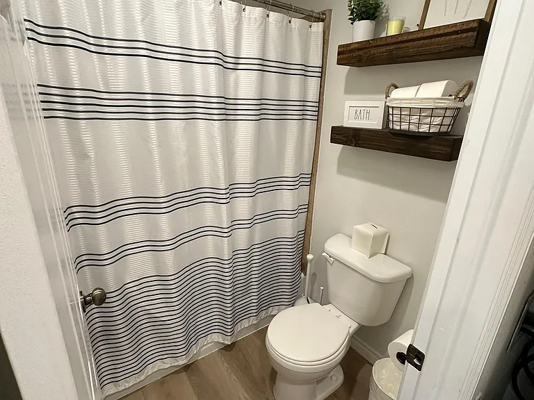 4120 N 78th St #215 — Photo 18