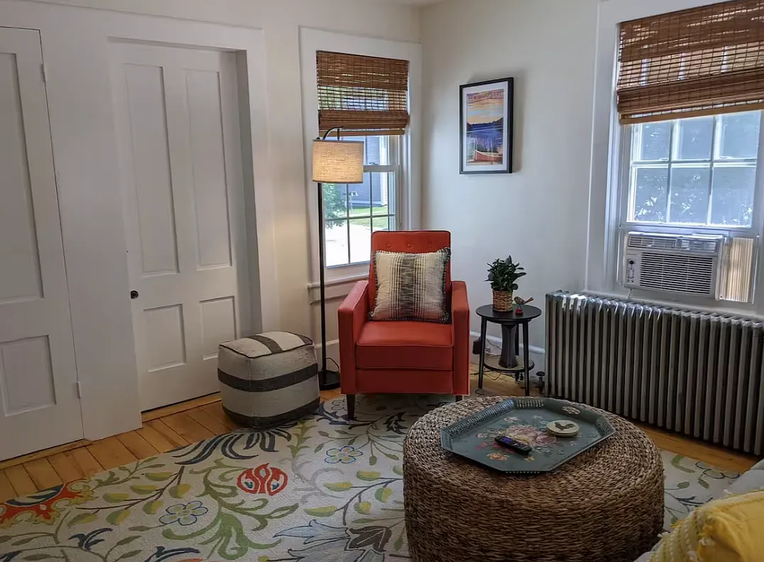 2 bed, 950 sqft, $2,450 — Photo 3