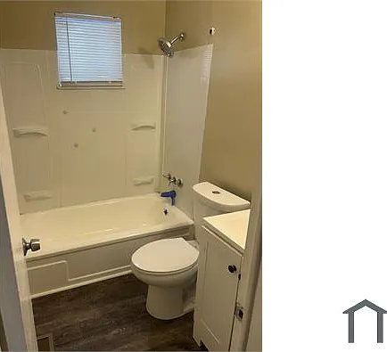 2 bed, $1,559 — Photo 4