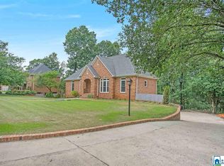 1038 Crest Rd, Leeds, AL 35094