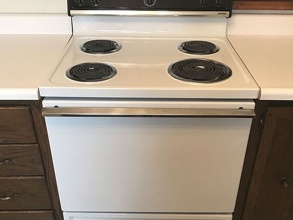 5th image of 1213 Lakecrest Dr