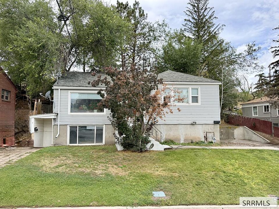 1st image of 9 Foothill Blvd