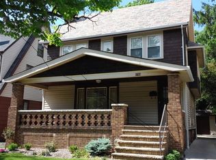 3785 Montevista Rd, Cleveland Heights, OH 44121