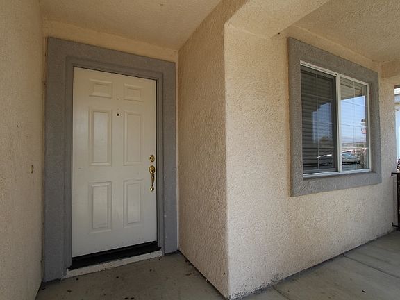 4th image of 1915 N Melanie Ct