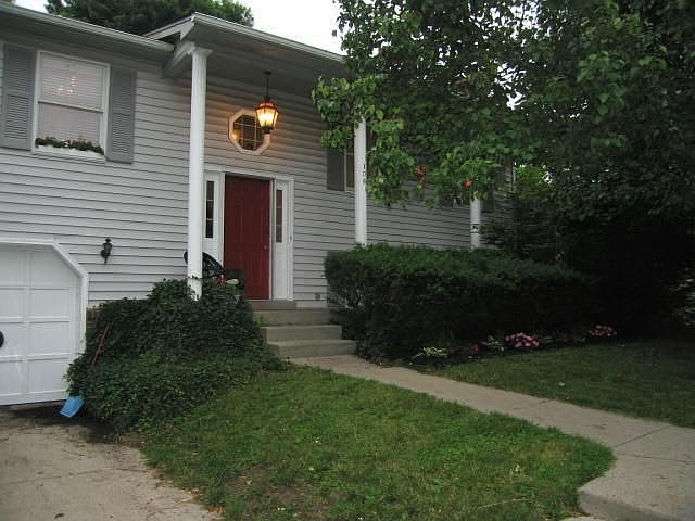 1st image of 106 Orchard Ct
