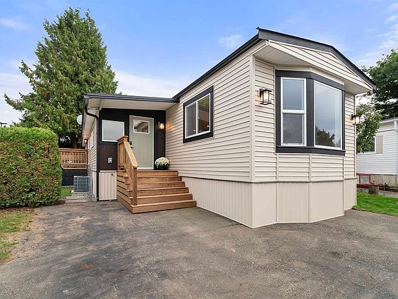 2nd image of 45640 Watson Rd #44