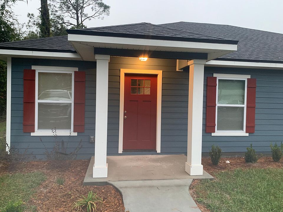 1st image of 859 SW Poplar Ln #103