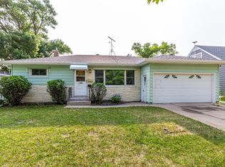 1236 15th St N, Moorhead, MN 56560
