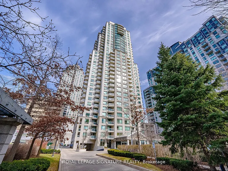 21 Hillcrest Ave #209 — Photo 36