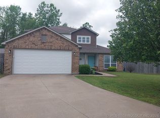 9298 S 256th East Ave, Broken Arrow, OK 74014