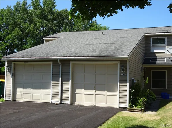 133-135 Tuller Rd #133, Syracuse, NY 13212