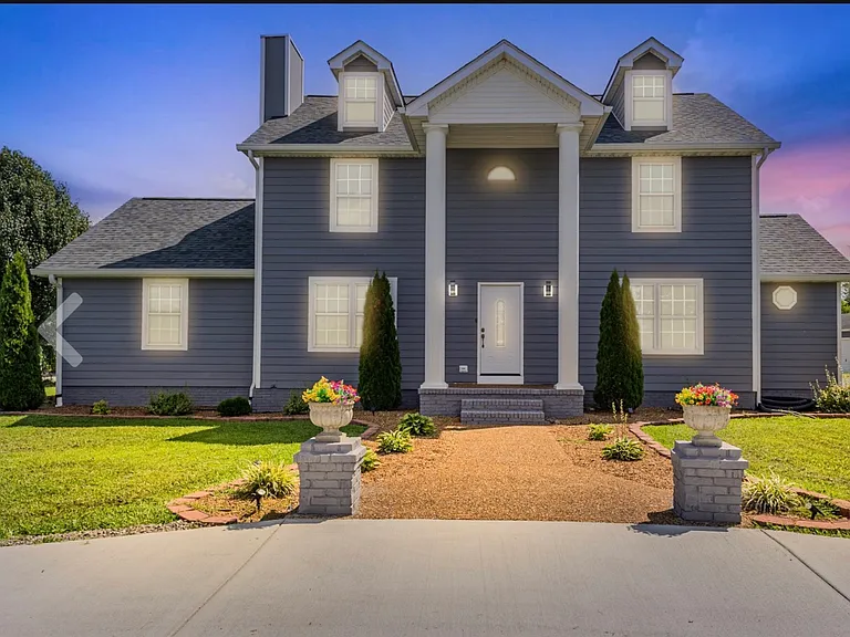 8624 Guthrie Ct — Photo 1