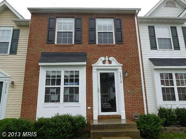 1st image of 3916 Saint Michaels Sq