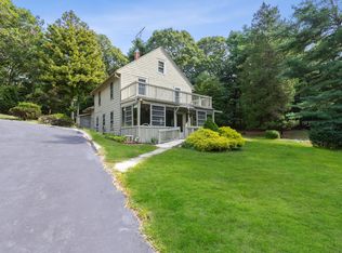 6 Ashley Ln, Shoreham, NY 11786