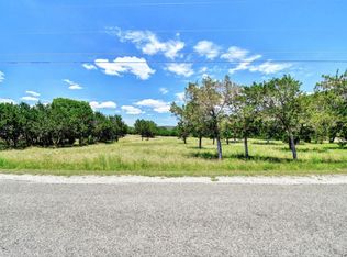 153 Wildflower Ln, Kerrville, TX 78028