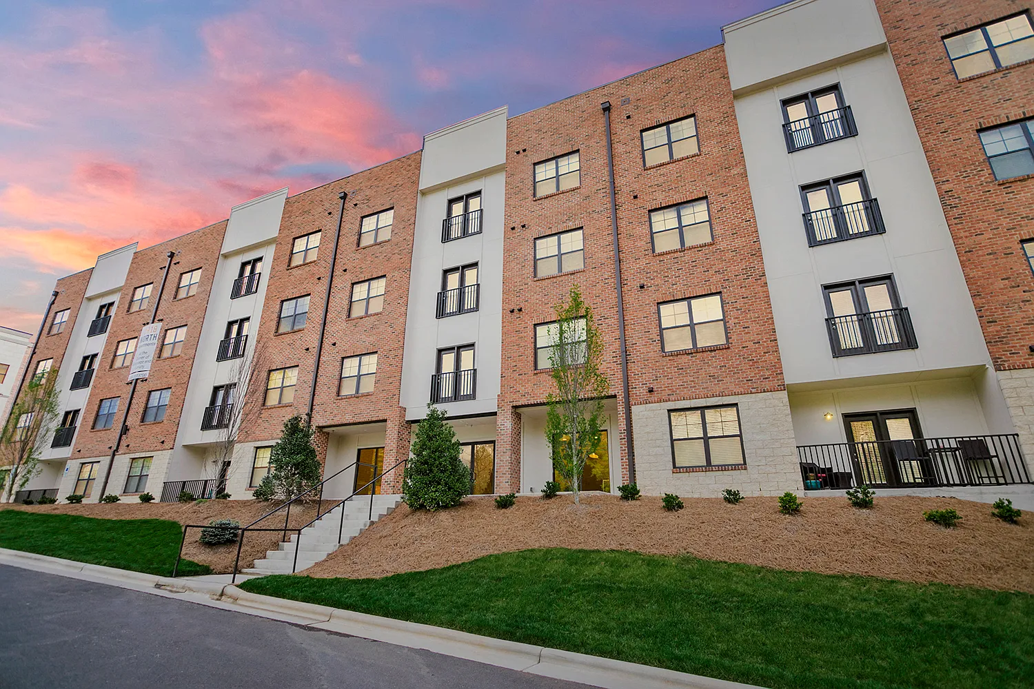 2918 North at Winstead Commons — Photo 2