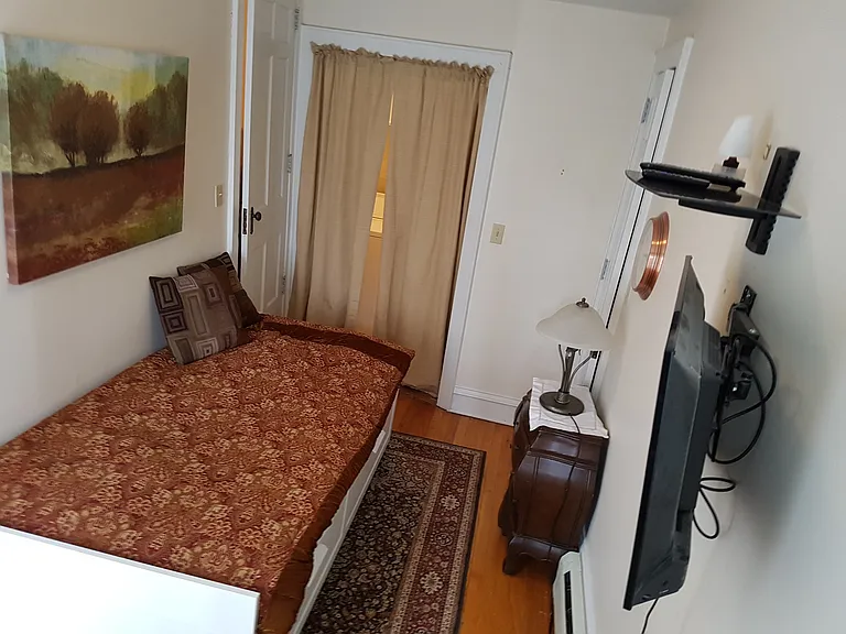 80 Elm St #14 — Photo 9